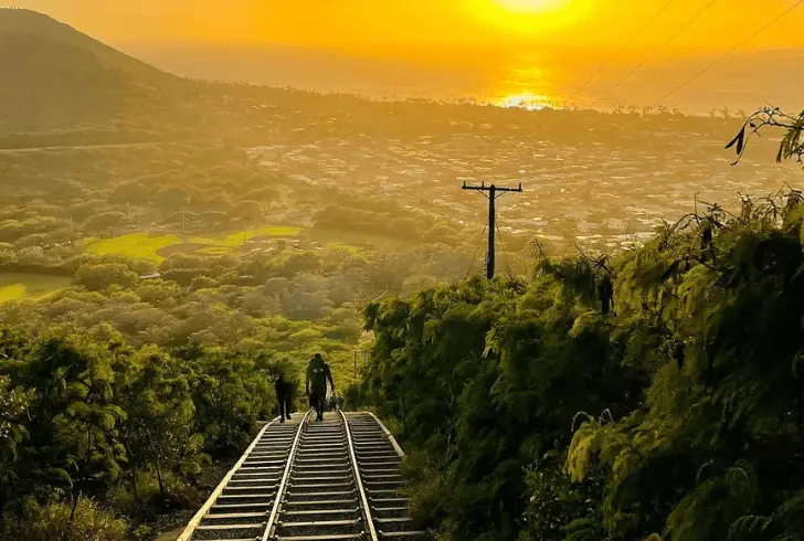 Koko Head Crater Hike offers stunning views from an old railway track