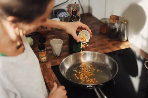 Basic Cooking Techniques Every Aspiring Home-Chef Must Know